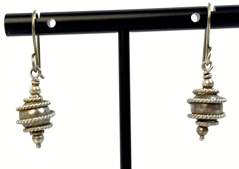 Vintage NAVAJO Handmade 925 Silver Dangle Earrings