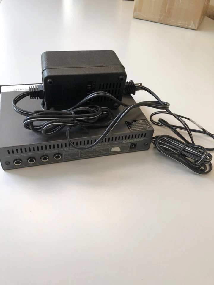 Samson G5 5-Channel Headphone Amplifier with A/C - Image 4 of 4