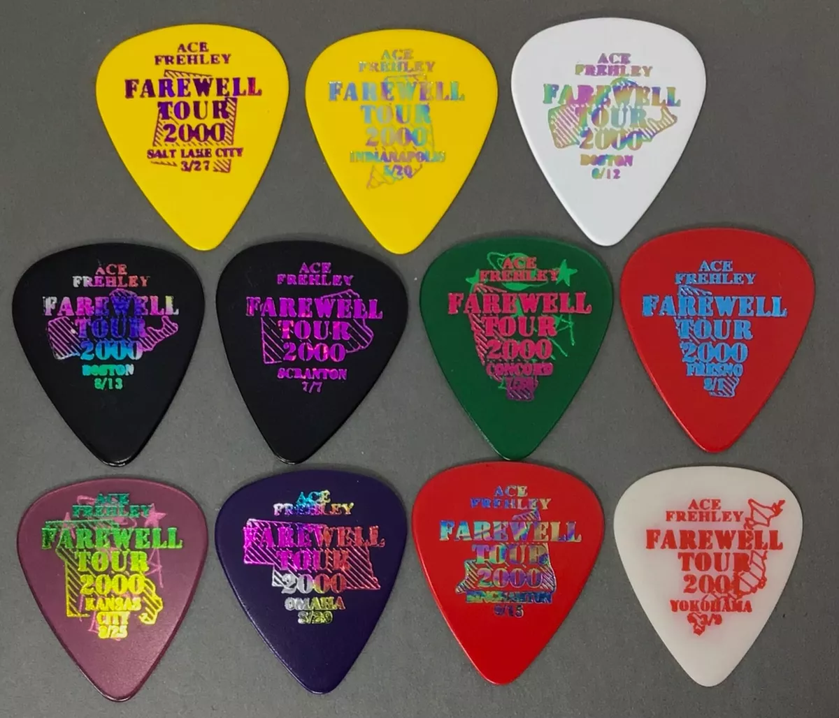 Special Package 11 KISS Ace Frehley Farewell Tour city guitar