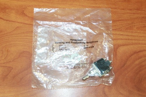 Honeywell 11TL1-7 Toggle Switch - Picture 5 of 5