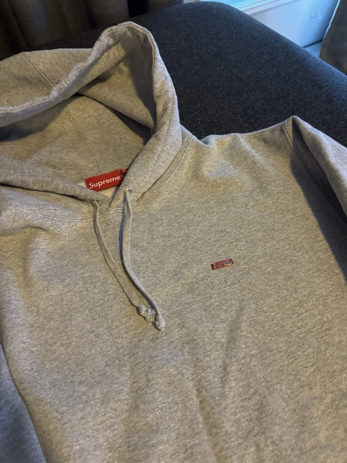 Sweat à capuche petite boîte émaillée suprême 