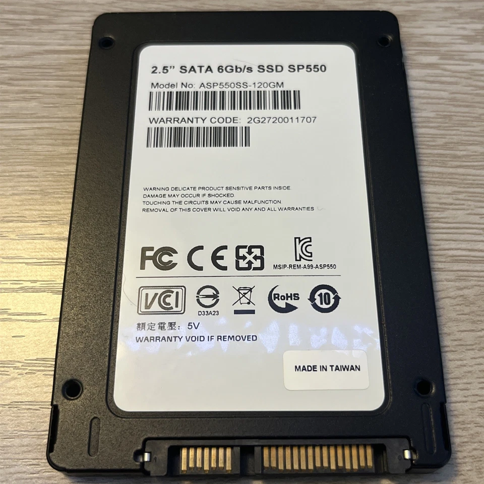 ADATA SP550 ASP550SS-120GM 120 GB 2.5 in SATA III Solid State Drive - Image 2 of 2