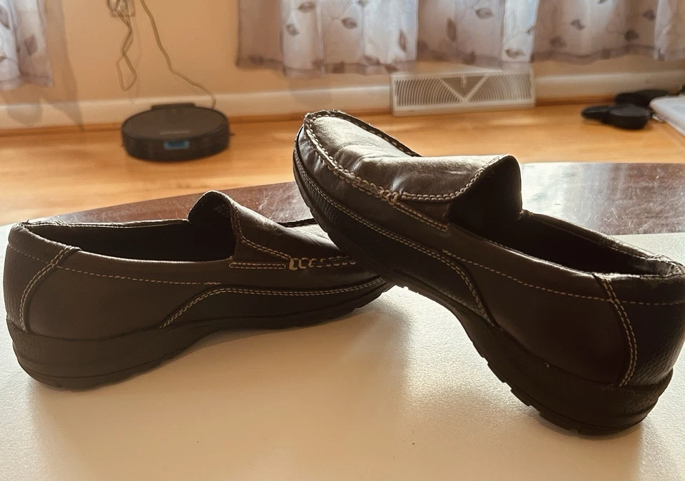 GH Bass & Co Miles 6862-200 Brown Leather Kids Slip On Loafers Sz 6m - Image 2 of 4