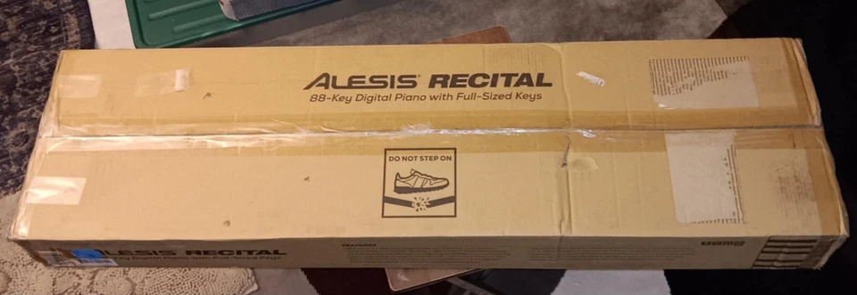 Teclado electrónico piano digital Alesis Recital 88 teclas con teclas de tamaño completo6 Foto 2 de 4