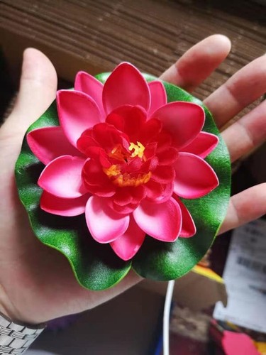 7 Pcs Floating Artificial Lotus Flowers with Lily Pads for Pond Home Decor - Picture 3 of 5