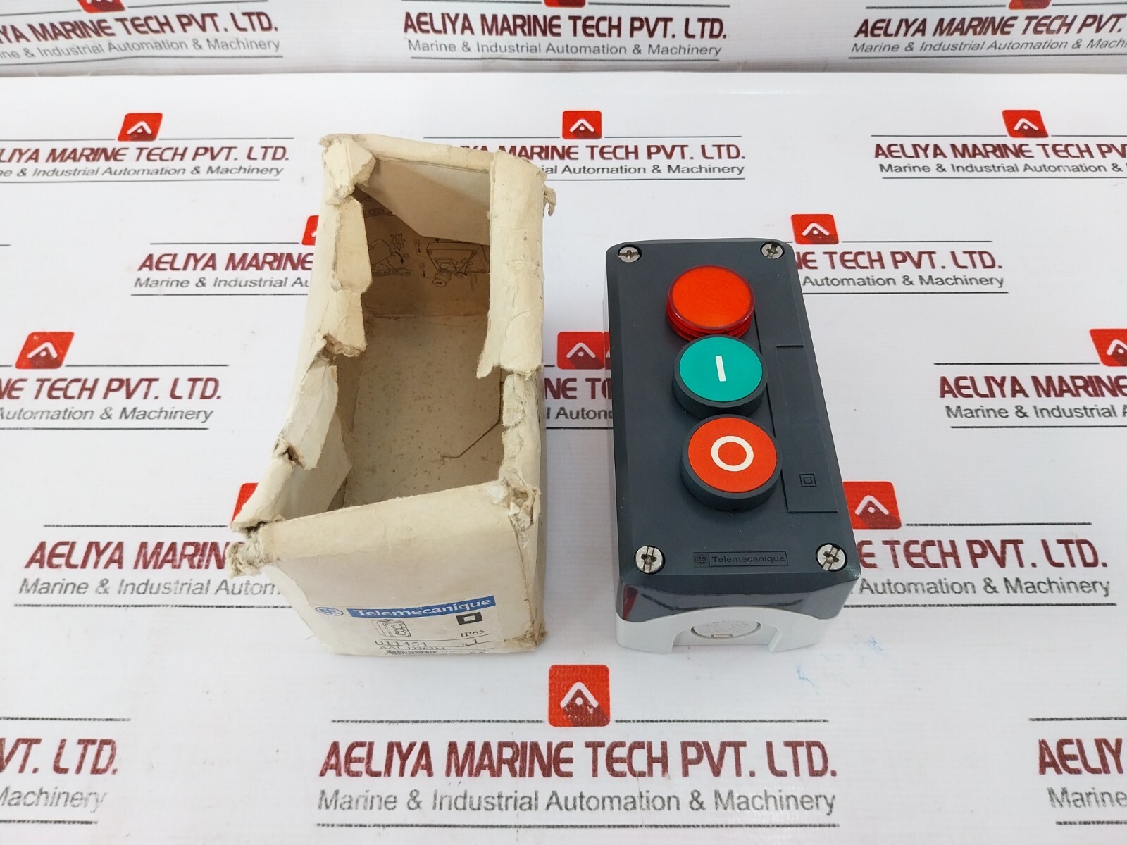 Telemecanique XAL D363M Dark Grey Station/Green Flush/Red Flush Pushbuttons IP65
