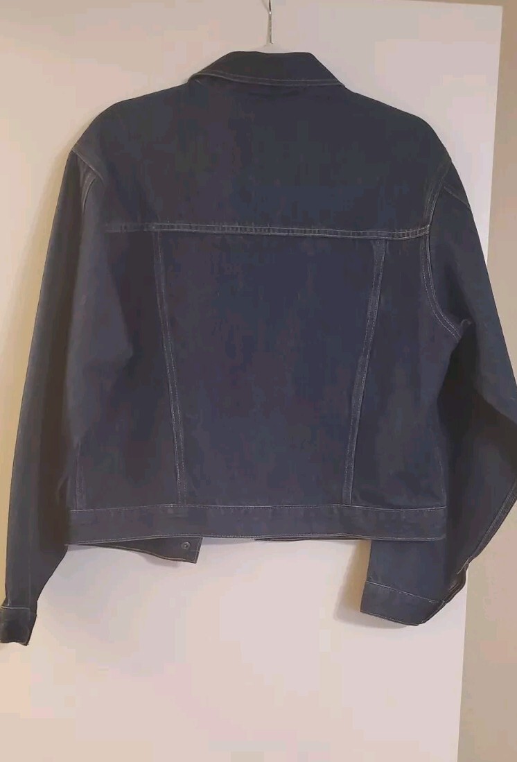Picture 12 of 15