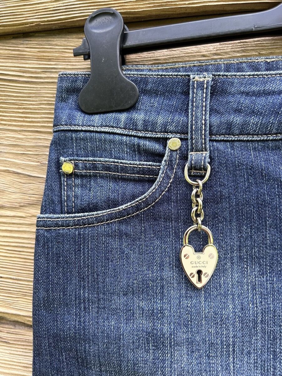 00s Vintage Gucci By Tom Ford Heart Charm Denim Skirt Size 00s Vintage Gucci By Tom Ford Heart Charm Denim Skirt Size