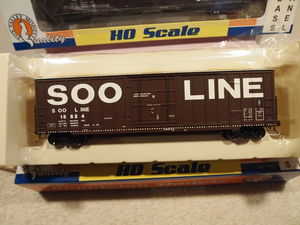 FOX VALLEY MODELS SOO LINE FIBERGLASS ROOF BOX CARS, BROWN LOT 73 3 DIFF No - Image 3 of 4
