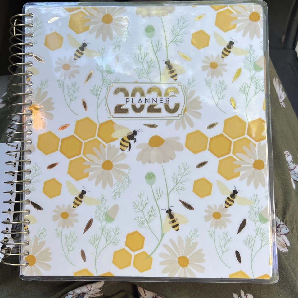 CREATIVE EXPERT 17 MESES PLANIFICADOR"SOLO BE YOURSELF "AGO 2025-DIC 2026NUEVO🐝🌻🌻 Foto 2 de 4