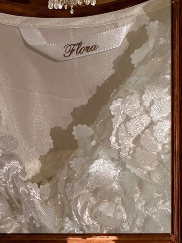 Vtg Flora White Satin Slip Dress M Lace Floral Appliqué Lingerie Nightgown J29 - Picture 7 of 7