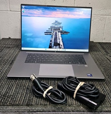 HP Zbook Studio 16'' G11 Mobile Work Station PC Ultra 7 165H 32GB RAM 1 TB SSD
