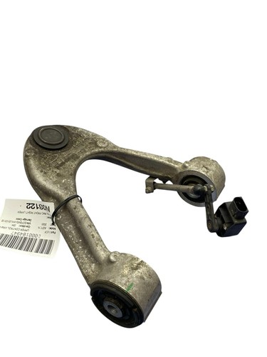 Aston Martin Vantage 2019-2023 OEM 4,0 L tracción trasera brazo de control superior delantero derecho *25 k* - Imagen 10 de 12