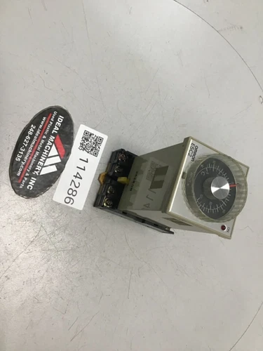 OMRON Temperature Controller E5C2-R20K-31 Used #114286