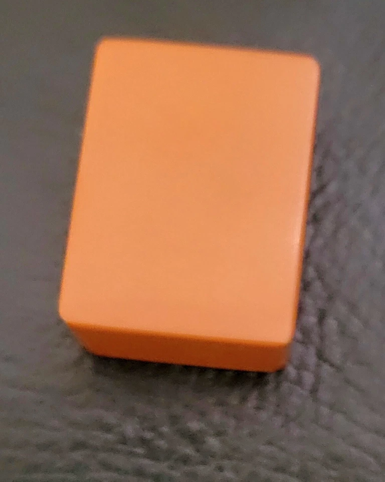 Chinese Bakelite Mahjong One 2 Dot Only Tile Carved Replacement For Set Flower - Image 4 of 4