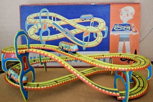 montaña rusa juguete