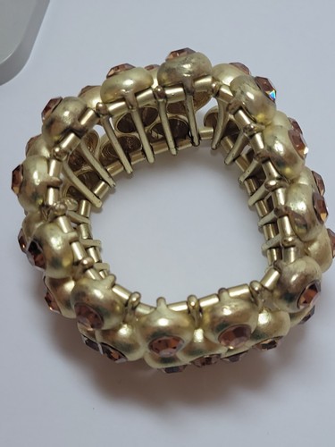 Vintage Roxanne Assoulin RA Rhinestone Chunky Heavy Goldtone Stretch Bracelet - Picture 14 of 14