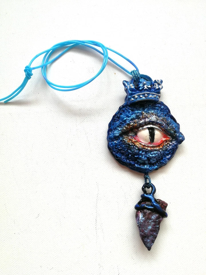 Corona Dragón Mal de Ojo Talismán Collar Joyería Colgante Amuleto Vikingo Babero Celta Foto 3 de 4