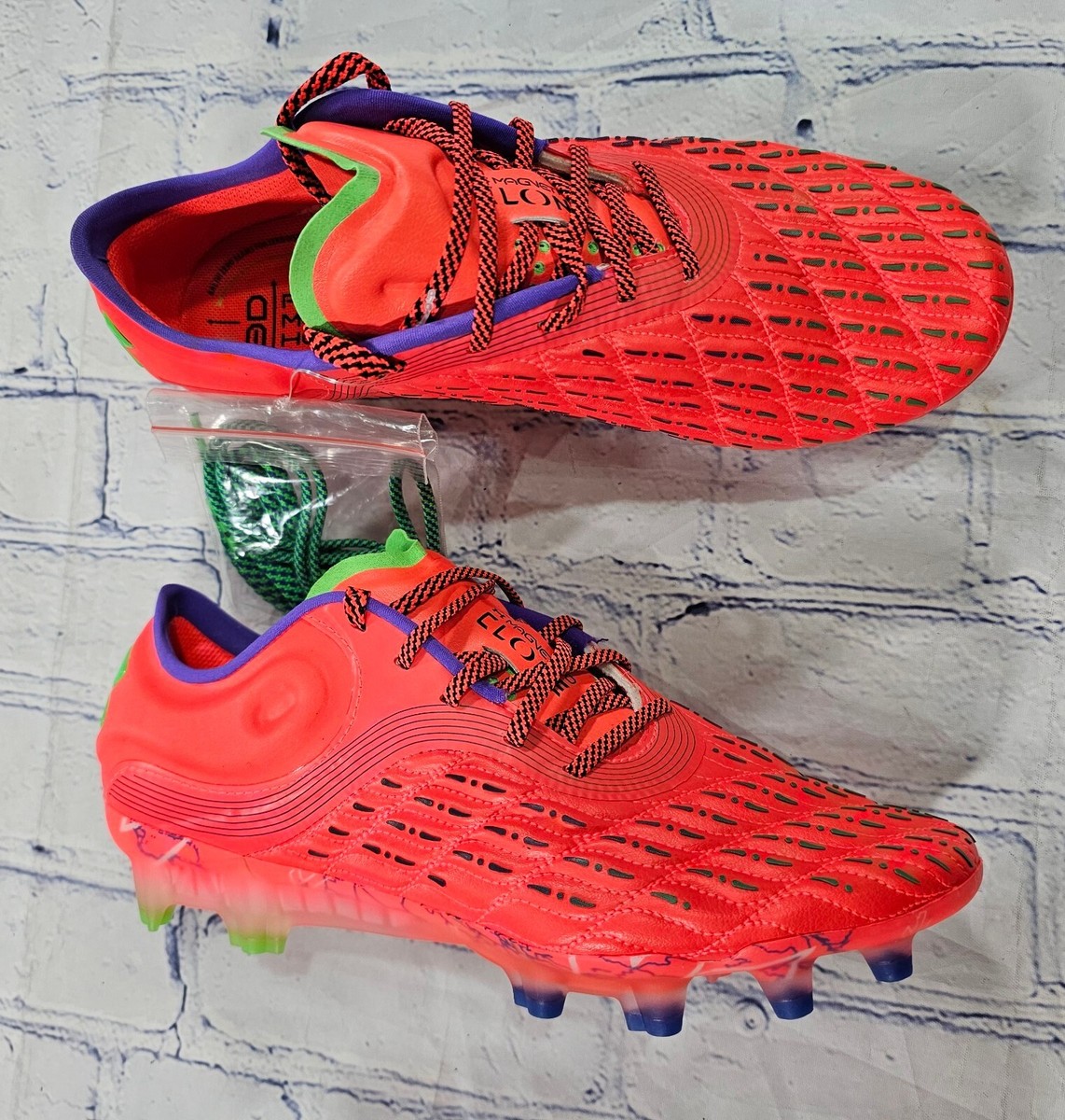 Under Armour Clone Magnetico Elite 3 Firm Ground Soccer MENS SZ Under Armour Clone Magnetico Elite 3 Firm Ground Soccer MENS SZ