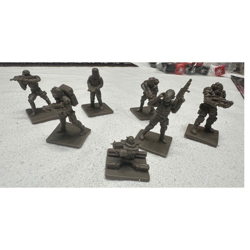 Level 7 Omega Protocol (2013) Board Game 2-6 Players CIB - Privateer Press - Picture 12 of 20