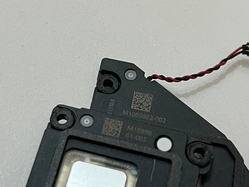 Microsoft Surface laptop 4 1951 Internal speakers left and right M1089862-002 - Afbeelding 6 van 6