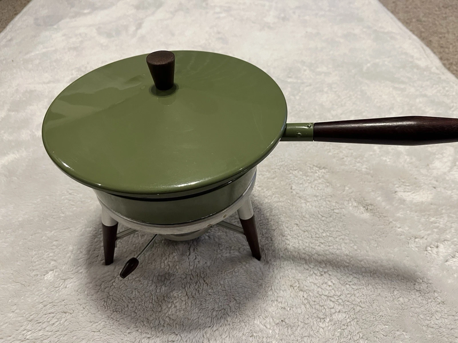 Vintage Fondue Pot Set, Mid Century Modern Fondue Rare Design Green Japan MCM
Opens in a new window 