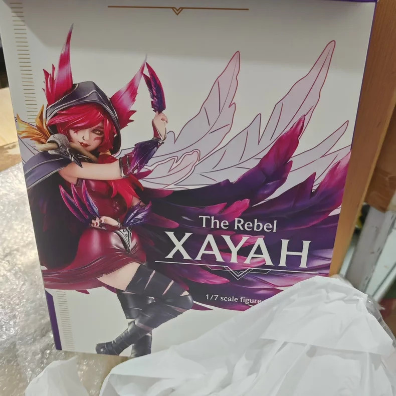 IN STOCK League of Legends & HobbyMax Xayah 1/7 Statue Figure