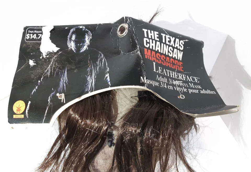 Máscara de vinilo para adultos 3/4 rubíes Halloween The Texas Chainsaw Massacre LEATHERFACE Foto 3 de 4