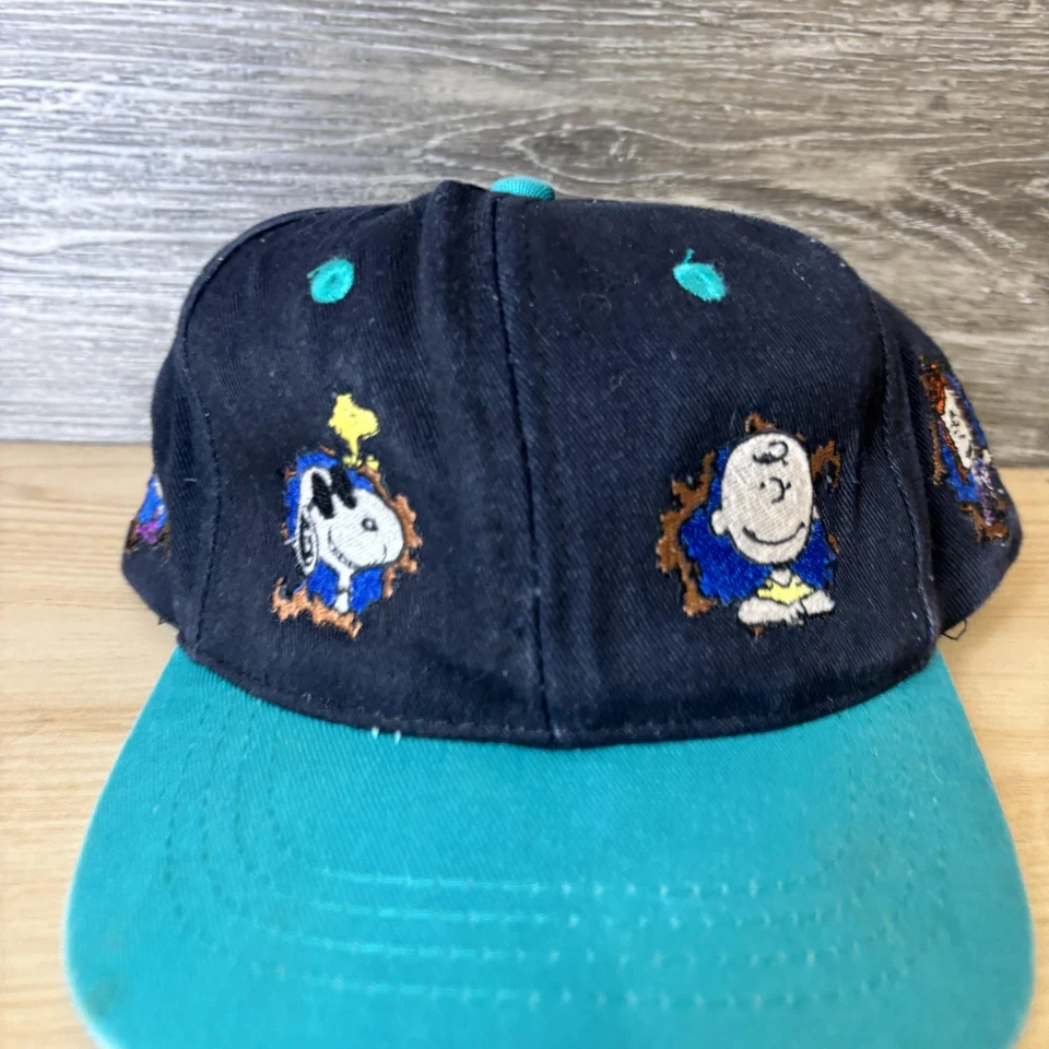De colección Peanuts Snoopy Sombrero Gorra Snap Back Niños Negro Knott's Berry Farm Años 90 Niños Foto 2 de 4