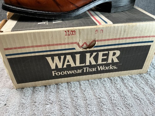 NOS Mens WALKER (Golden Retriever)Leather Side Zipper Cowboy Ankle Dress Boots - Picture 2 of 9