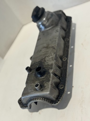 MK4 VW JETTA/GOLF TDI ALH ENGINE VALVE COVER USED NEEDS NEW SEAL OEM - Picture 4 of 10
