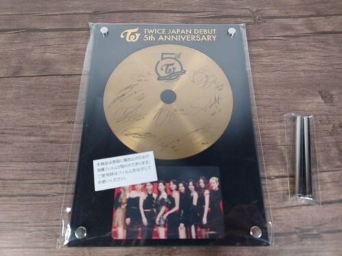 TWICE 5th Anniversary Gold Disc Style Acrylic Stand Limited to 555 people tested