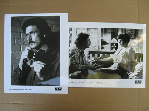 LOVE CRIMES rare press kit - Patrick Bergin, Sean Young, Arnetia Walker 3 photos - 第 2/2 張圖片