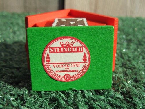 Vintage Steinbach Volkskunst Wood Gingerbread House Christmas Ornament Germany - Picture 5 of 6
