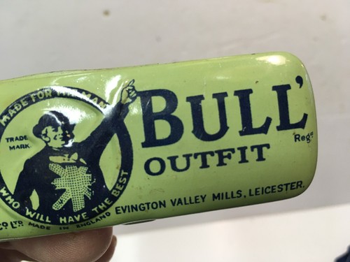 Vintage rare olive green John Bull repair outfit tin - 第 4/13 張圖片