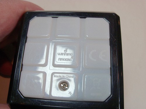 Winning Fingers Flashing Cube Electronic Memory/Brain Game 4-in-1 Handheld Game - Picture 2 of 2