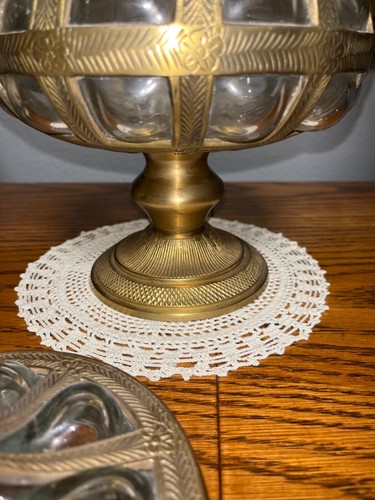 VTG Lidded Candy Dish Pedestal Hand Carved Brass Hand Blown Bubble Glass India - Picture 15 of 24