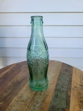 Early 1900s Coca-Cola Bottle, 6 fl. oz. Laconia, NH / Hobble-Skirt Design