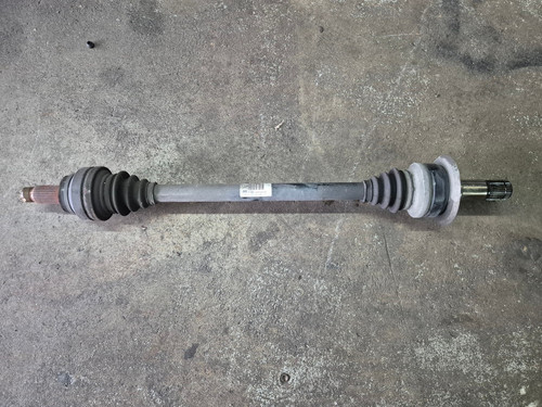Antriebswelle hinten rechts BMW 5er F10 F11 530D 535D 550i 7581018
