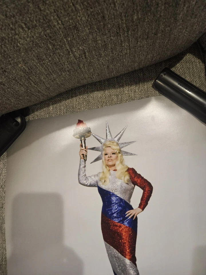 Mae West - 16x20 PHOTO - Statue Of Liberty / Mr. Freedom - Rolled - STUNNING - Image 4 of 4