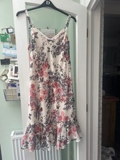 Kaleidoscope Floral & Butterfly Strappy Midi Dress Size 18 V-Neck Ruffle Hem