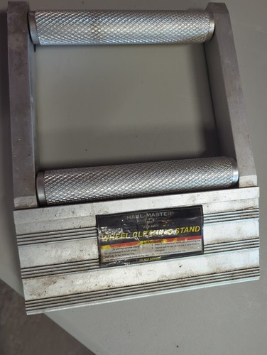 Wheel Cleaning Stand