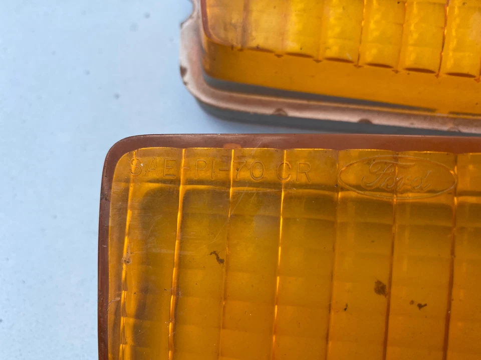 Mercury Cougar 1970 1971 1972 1973 Comet GT LUZ DE ESTACIONAMIENTO lente señal de giro derecha izquierda Foto 3 de 4