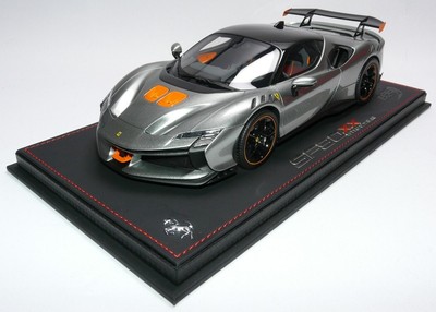 BBR Ferrari SF90 XX Stradale Grigio Competizione P18237E 1:18 van BBR geen MR