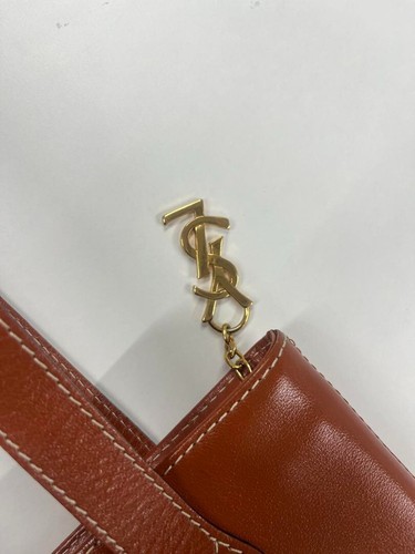 Sac fourre-tout vintage Yves Saint Laurent coupe achats Y classique design italien luxe