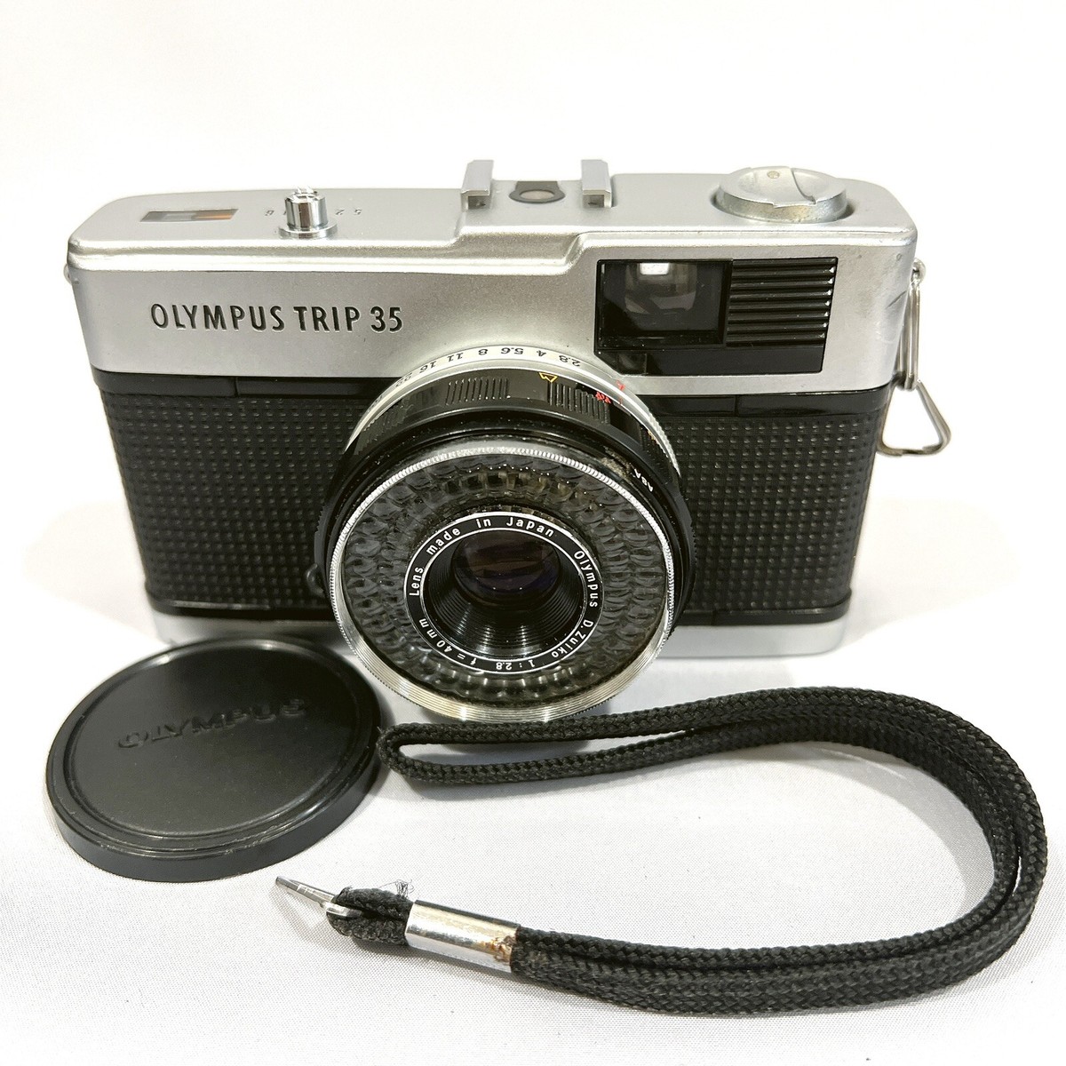 EXC+5] OLYMPUS TRIP35 Silver Film Camera 40mm f2.8 Lens@CS