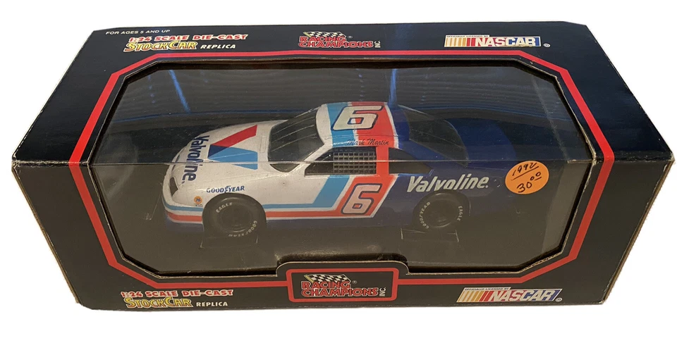 Racing Champions 1992 1:24 diecast NASCAR Mark Martin Valvoline Thunderbird #6 Foto 2 de 4