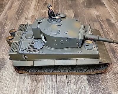 21st Century Toys WWII German Tiger I Tank 1:18 Scale Read | eBay