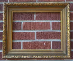 Vintage-Mid-century-Dark-GOLD-Carved-WOOD-Picture-Frame-11-x-14-in-fit-c1960s