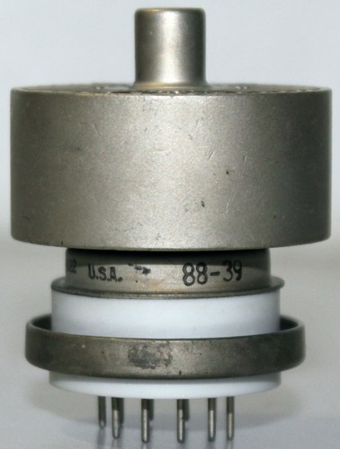 NOS NIB 8122 BURLE TRANSMITTING TUBE Made in U.S.A. - Picture 4 of 8